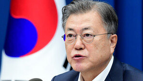 국민의힘 “文, 낙하산 없을 거라더니…캠코더 인사 무책임”