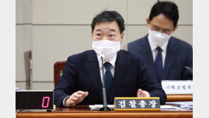 文-尹 회동 취소 직후 사퇴 선 그은 김오수…靑 기류 반영됐나