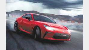 도요타 GR86-RAV4 하이브리드… 내달 국내 출시 앞두고 사전 계약 