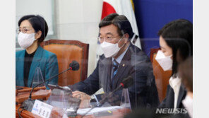 ‘사퇴 압박’ 윤호중, 오후 2시 입장문 발표…20일 간담회도 예고