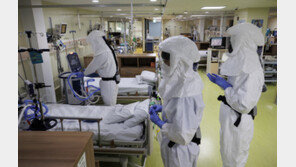 증세 호전된 코로나 환자, 중환자실서 ‘권고’ 없이 퇴실명령