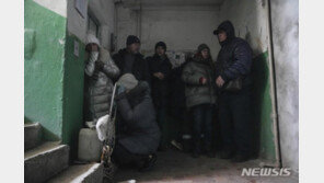 유엔 “우크라 민간인 816명 사망·1333명 부상”