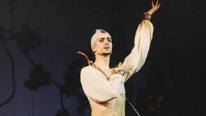 우크라 유명 발레리노, 러시아군 폭격으로 사망