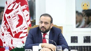 美서 우버 기사된 아프간 마지막 재무장관…“美 결정 이해가지 않아”