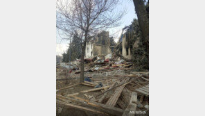 마리우폴 피난민 생존자 “도시가 사라졌어요” 증언