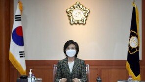 “노정희 사전투표날 결근은 직무유기” 또 고발돼