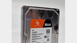 [리뷰] 게이밍 PC의 효용성 극대화, 씨게이트 파이어쿠다 HDD
