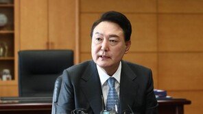 尹 “자영업자·소상공인 빈곤탈출 대책 수립”…추경 추진