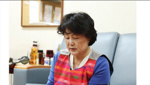 김정숙 여사 “그 모든 것 단맛으로 품어내”…靑참모들에 보낸 선물은?[청계천 옆 사진관]