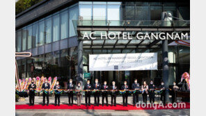 객실 내 풀장 갖춘 역발상 호텔… ‘AC호텔바이메리어트 서울 강남’ 오픈