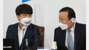 김재원 “페널티 초안, 이준석이…” vs 李 “金이 뒤집어씌워”