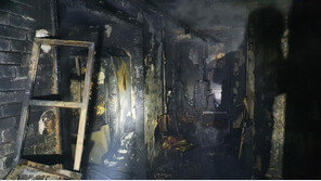 한밤중 인천 아파트서 화재…1명 화상·9명 연기흡입