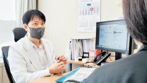 [인하대병원 ‘메디 스토리’]눈꺼풀 늘어지고 사물이 2개로 보이면 ‘중증근무력증’ 의심을