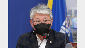 조응천, 靑-인수위 갈등에 “국민 불안하다 못해 짜증날 지경”