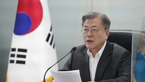 文 “강한 안보 통한 평화로 서해 영웅들에게 보답해야”