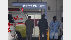 신규확진 33만5580명…사망 323명, 위중증 1164명