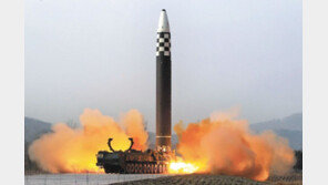 한중 북핵수석 통화…北 ICBM 발사에 “국제사회 단합 대응 중요”