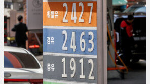 경유가 휘발유값 앞질렀다… 정부, 유류세 추가 인하 검토