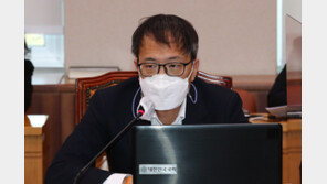 ‘尹 본부장 특검법’에…與 “검찰 수사 어려워” 野 “후안무치” 