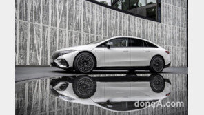 모두가 SUV에 집중하는데… 벤츠 EQS, 럭셔리 전기차 세단 시대 활짝