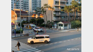 아파트 지나가려면 횡단보도 3개 건너…주민들 ‘위험천만’