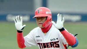 ‘4할’ 김도영·‘6홈런’ 송찬의, 시범경기서 빛난 신인들