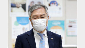 최강욱 측 “조국 아들 인턴 발언 당선에 영향 없었다” 혐의 부인