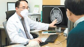 코로나 뒤로 숨어버린 질병들… “검진 미루면 안 돼”