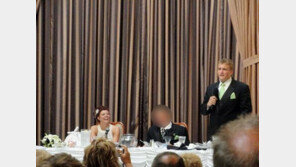 “널 사랑해왔다”…결혼식서 깜짝 고백한 절친과 2년 뒤 재혼한 여성