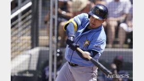 최지만, 안타없이 1볼넷 1타점…타율 0.091