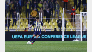 ‘김민재 83분’ 페네르바체, 카이세리스포르 3-0 완파…7경기 무패 행진