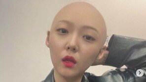 민머리 변신한 미쓰에이 출신 ‘민’…“날씨는 봄인데 내 마음은 아직 겨울”