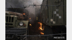 英 “러시아, 돈바스 지역에 병력 6만명 은밀히 이동·재배치 중”