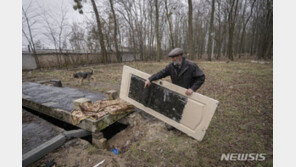 “피란 갈 때 콘돔 챙겼다”… 러 ‘민간인 학살’에 성범죄도 증가
