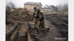 우크라인이 건넨 독 든 술·케이크 먹고 러군 2명 사망…500여명 치료