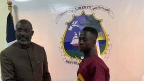 아프리카 소년 가장, 주운 돈 6천만원 돌려줘 ‘인생역전’