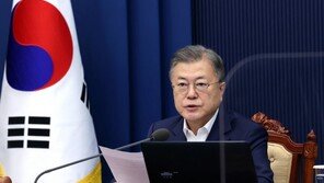 靑 “문 대통령, 제주4.3에 尹 참석토록 배려…공군2호기도 내줬다”