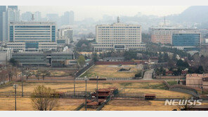 尹측 “예비비 통과되면 집무실 이전 본격 실무 논의…취임날 불가능”