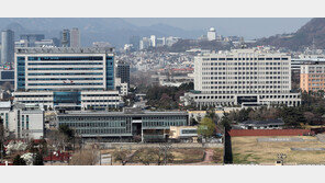 집무실 예비비 360억 국무회의 통과…국방부 이전비 통째 배정