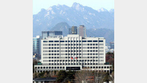 국방부 “이르면 내일 이사 계약…순차적 이사 진행”