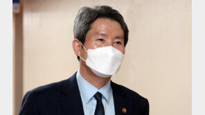 이인영 “한반도 평화프로세스 ‘실패’ 평가 합당치 않다”