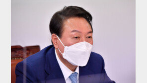 ‘하반기 물가전망도 어둡다’ 보고에… 尹 “특단대책 필요”