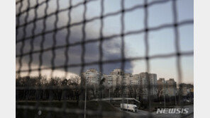 러, 우크라 중동부 석유저장소 공격…“우리 영토 피격” 주장도