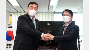 안철수 만난 中대사 “北, 북미관계에 불만” 