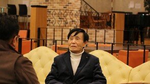 여든에 ‘22학번 새내기’ 이웅조 씨 “자녀 만류에도 꿈 포기 못한 이유는…”