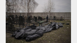 러, 이동식 화장터로 학살 은폐…마리우폴 시장 “새로운 아우슈비츠” 규탄
