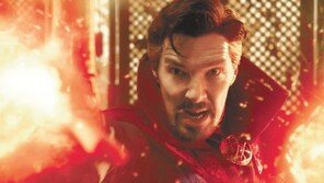 ‘할리우드 골리앗’ 밀려오는데… 한국영화는 개봉 눈치싸움