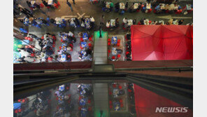 ‘방역대전환’ 포스트 오미크론, 내주 발표…“코로나 등급하향 등 검토”