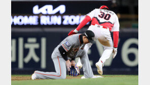 개막 5연패 한화, 해 넘겨 11연패 중…이대로면 18연패 흑역사 소환