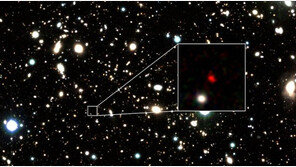 지구에서 가장 멀리 있는 은하 발견…135억 광년 거리